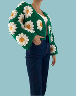 Carica l&#39;immagine nel visualizzatore di Gallery, Cardigan in lana Colossal Daisies
