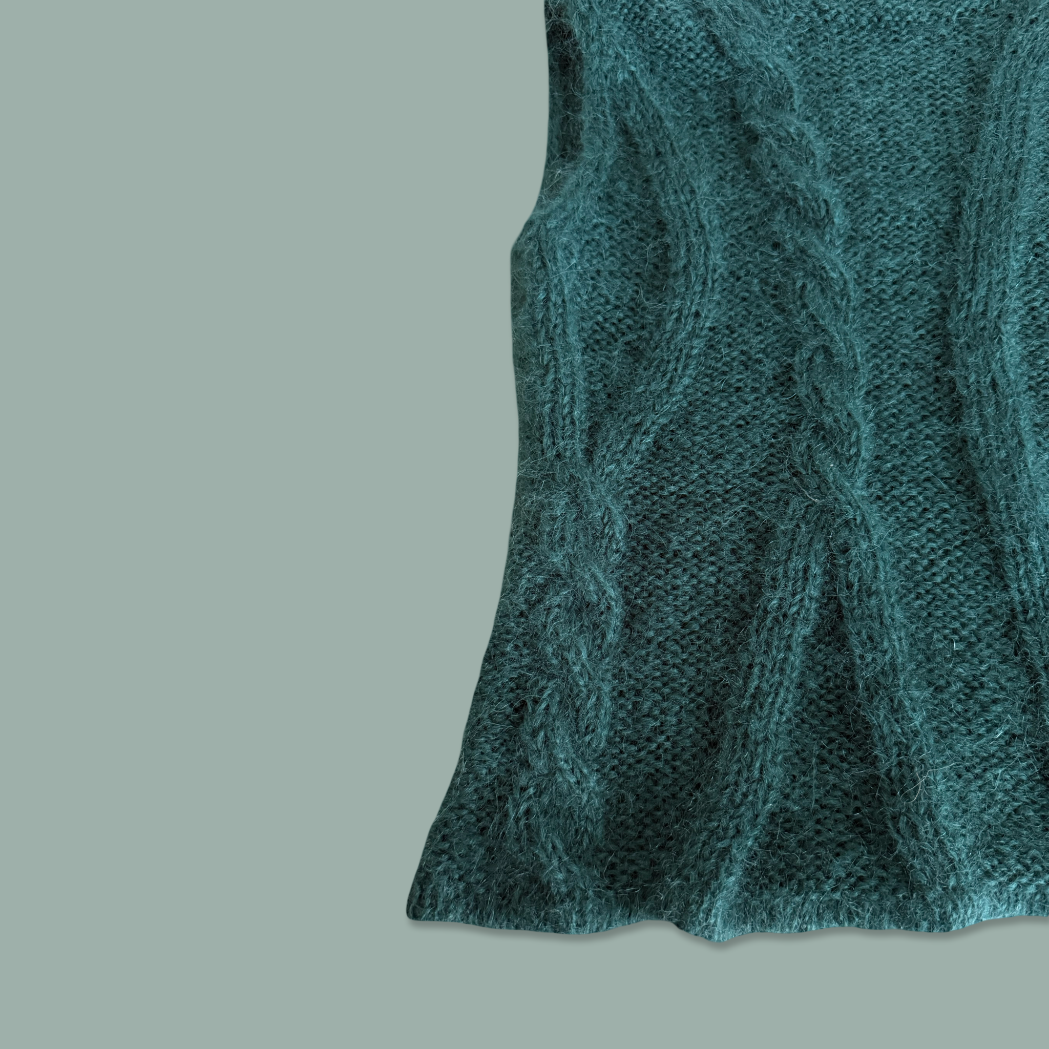 Dynamic Twist Vest