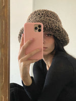 Load image into Gallery viewer, Warmy Cloud crochet hat
