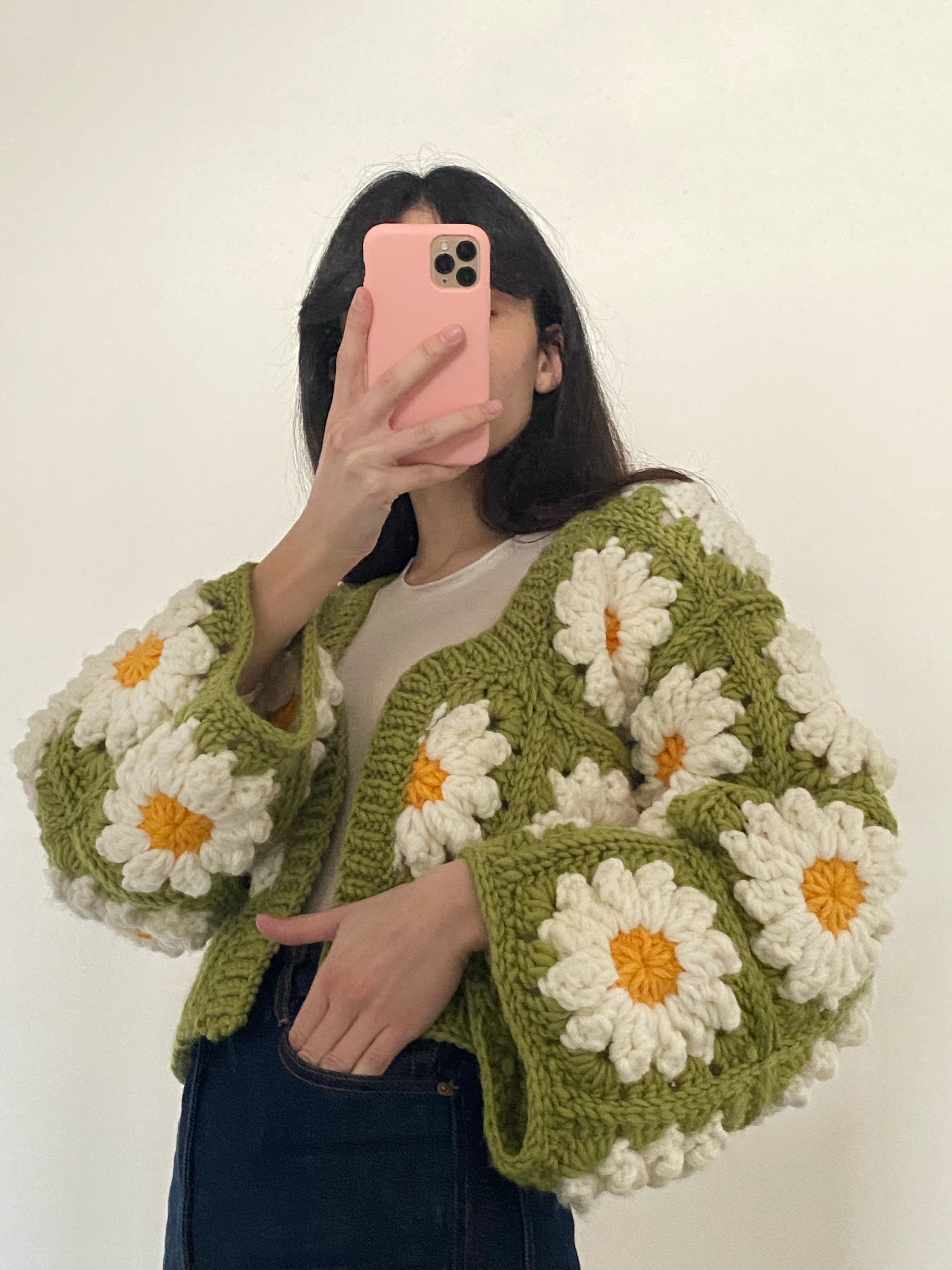 Cardigan in lana Colossal Daisies